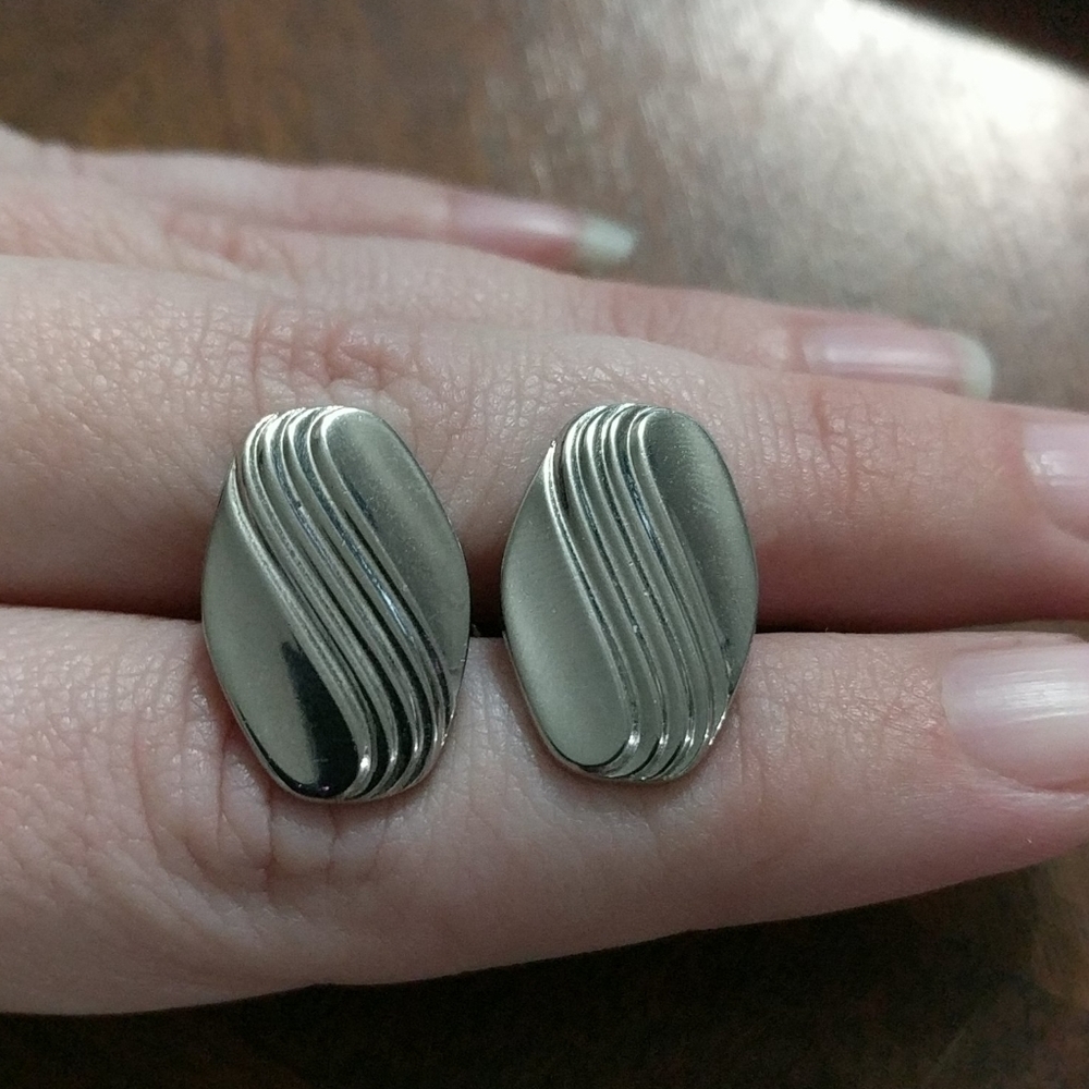 Silver Tone Engraved Oval Cufflinks